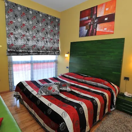 Hotel Class Vorë